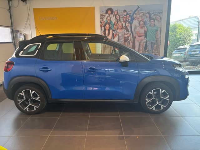 CITROEN C3 Aircross 1.2i PureTech Shine Pack EAT6-image-1