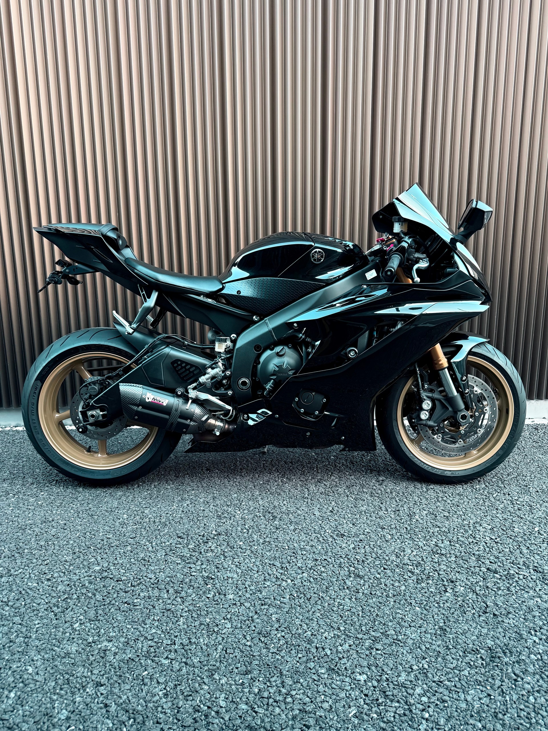 YAMAHA YZF-R6 35kW