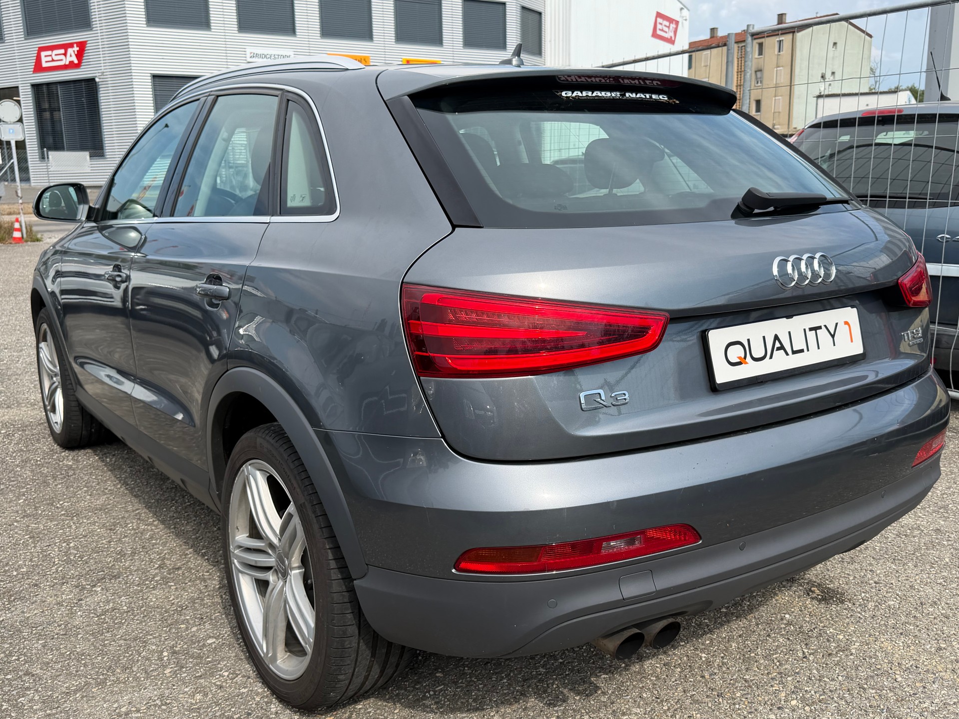 AUDI Q3 2.0 TFSI quattro-image-2