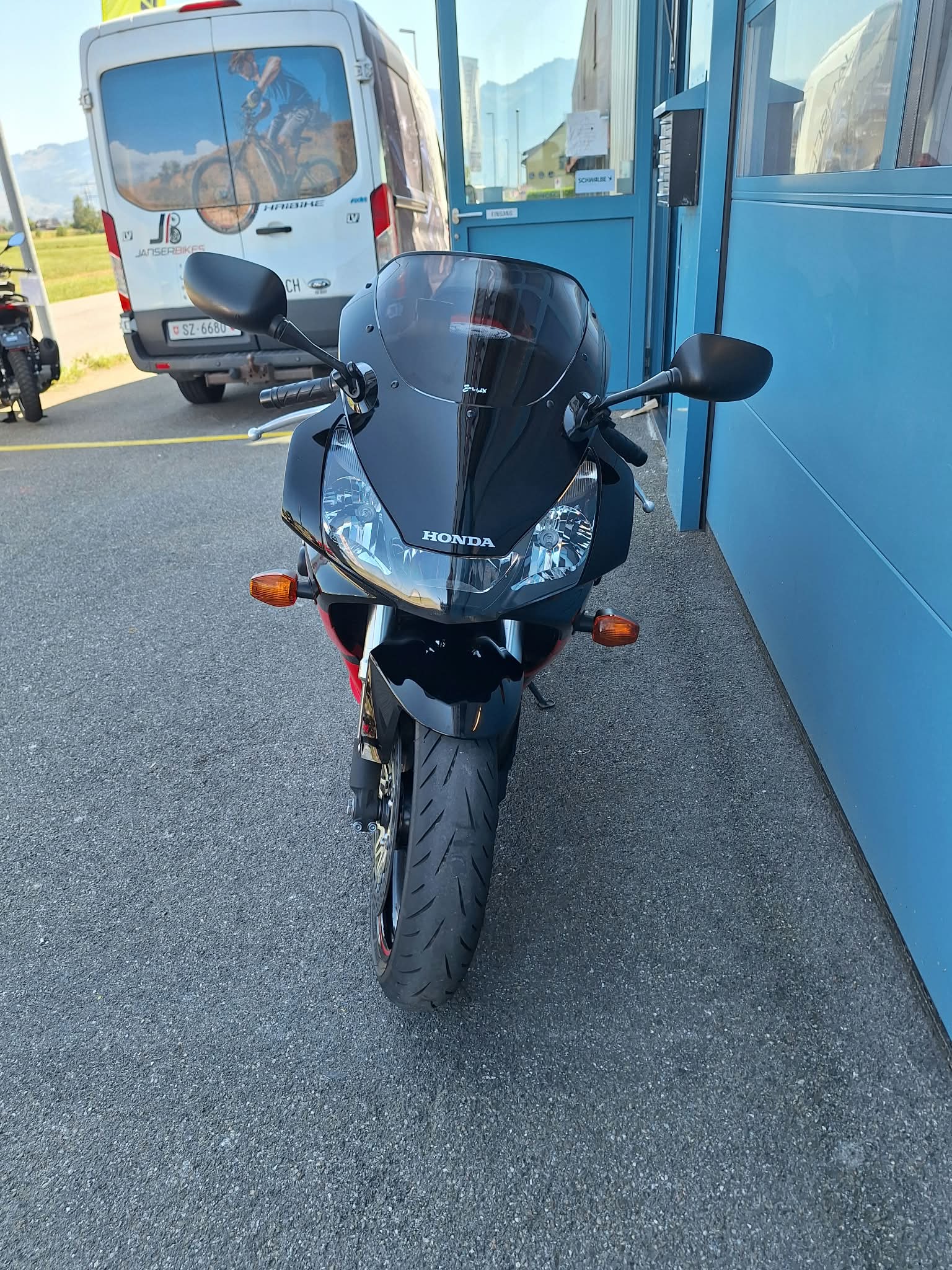 HONDA CBR 900 RR Fireblade FI-image-2