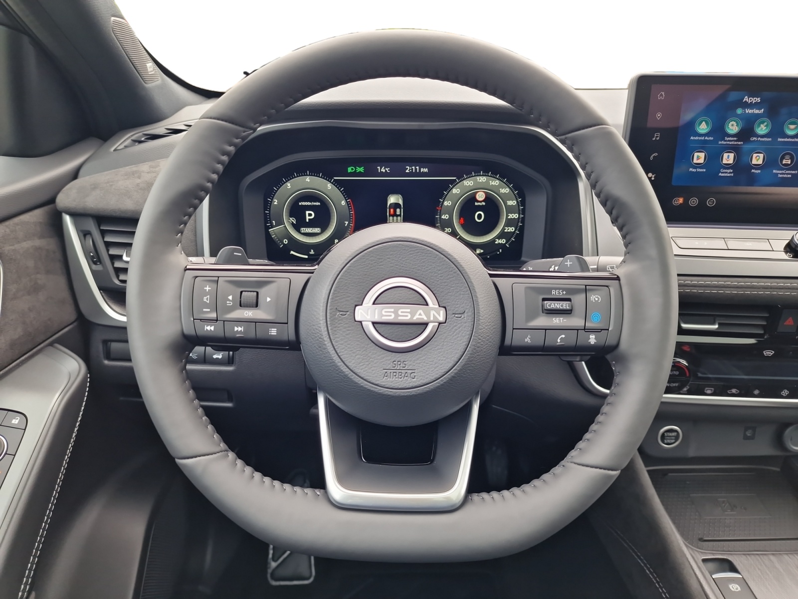 NISSAN Qashqai 1.3 DIG-T MHEV Tekna+ 4x4 Panorama-image-13