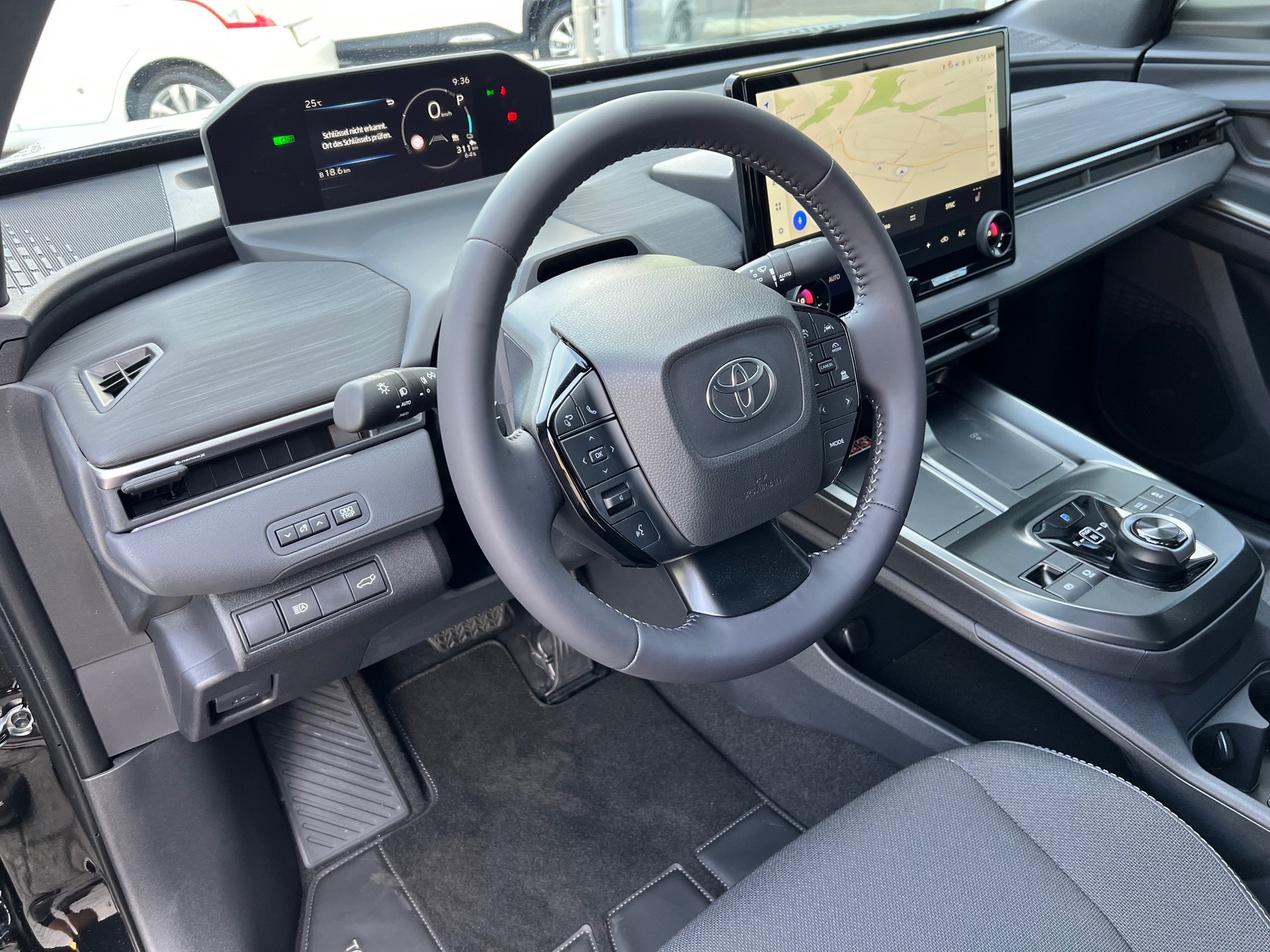 TOYOTA C-HR+ 77 kWh ICON FWD-image-11