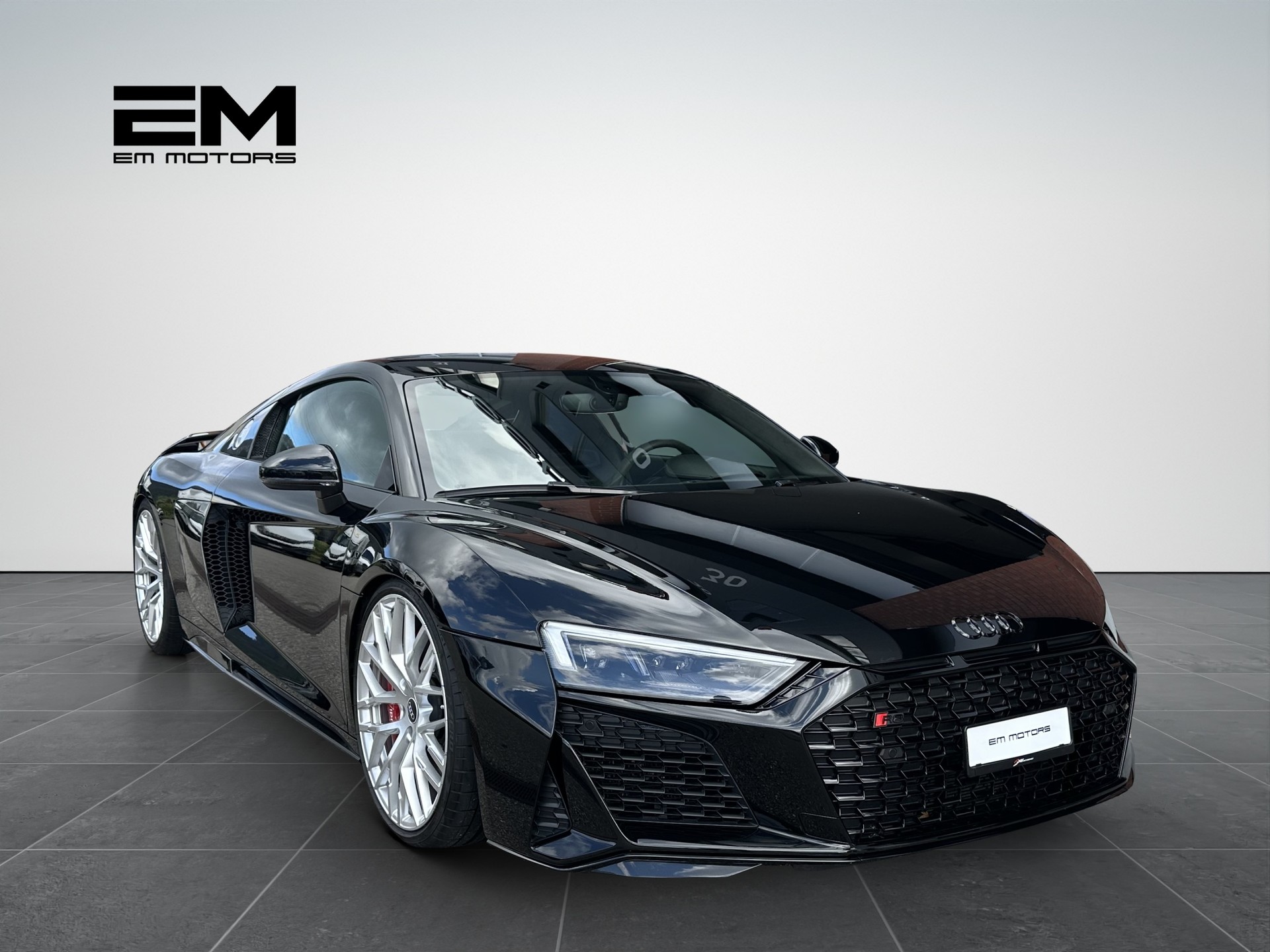 AUDI R8 Coupé performance S-Tronic-image-1