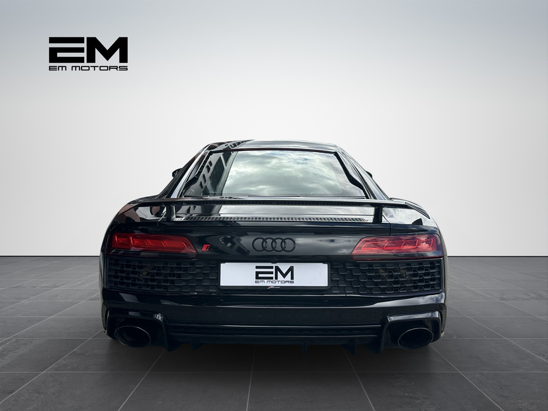AUDI R8 Coupé performance S-Tronic-image-7