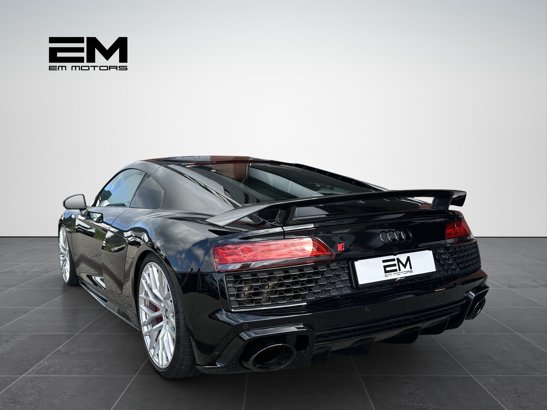 AUDI R8 Coupé performance S-Tronic-image-4