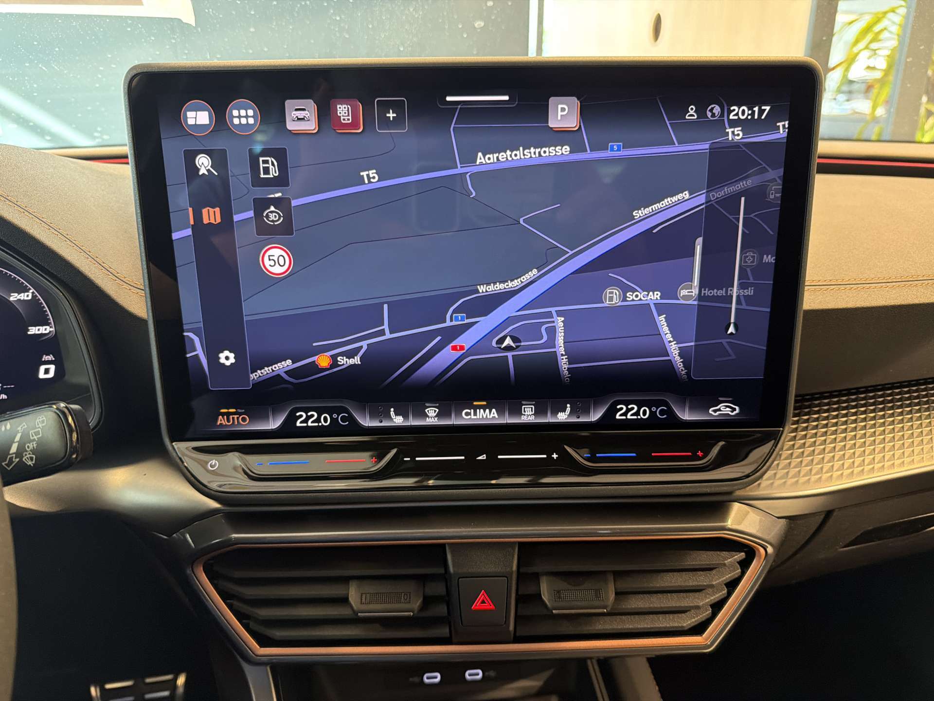 CUPRA LEON ST 2.0 TSi VZ 333PS 4Drive DSG-Automat-image-1