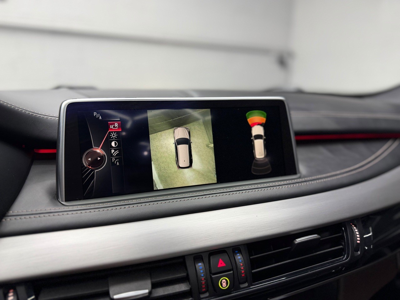 BMW X5 xDrive M50d Steptronic M-Paket | Panorama Dach | Harman/Kardon | Head-Up | 360° Kamera-image-20