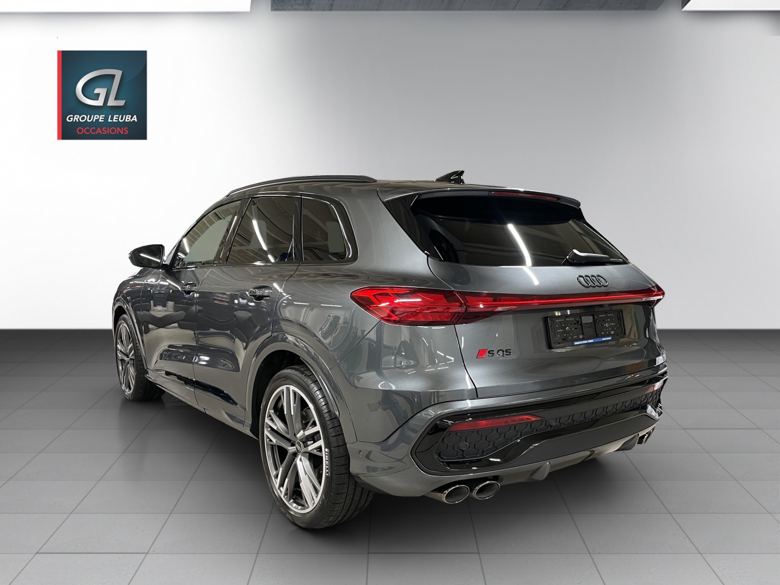 AUDI SQ5 TFSI quattro S-tronic-image-3