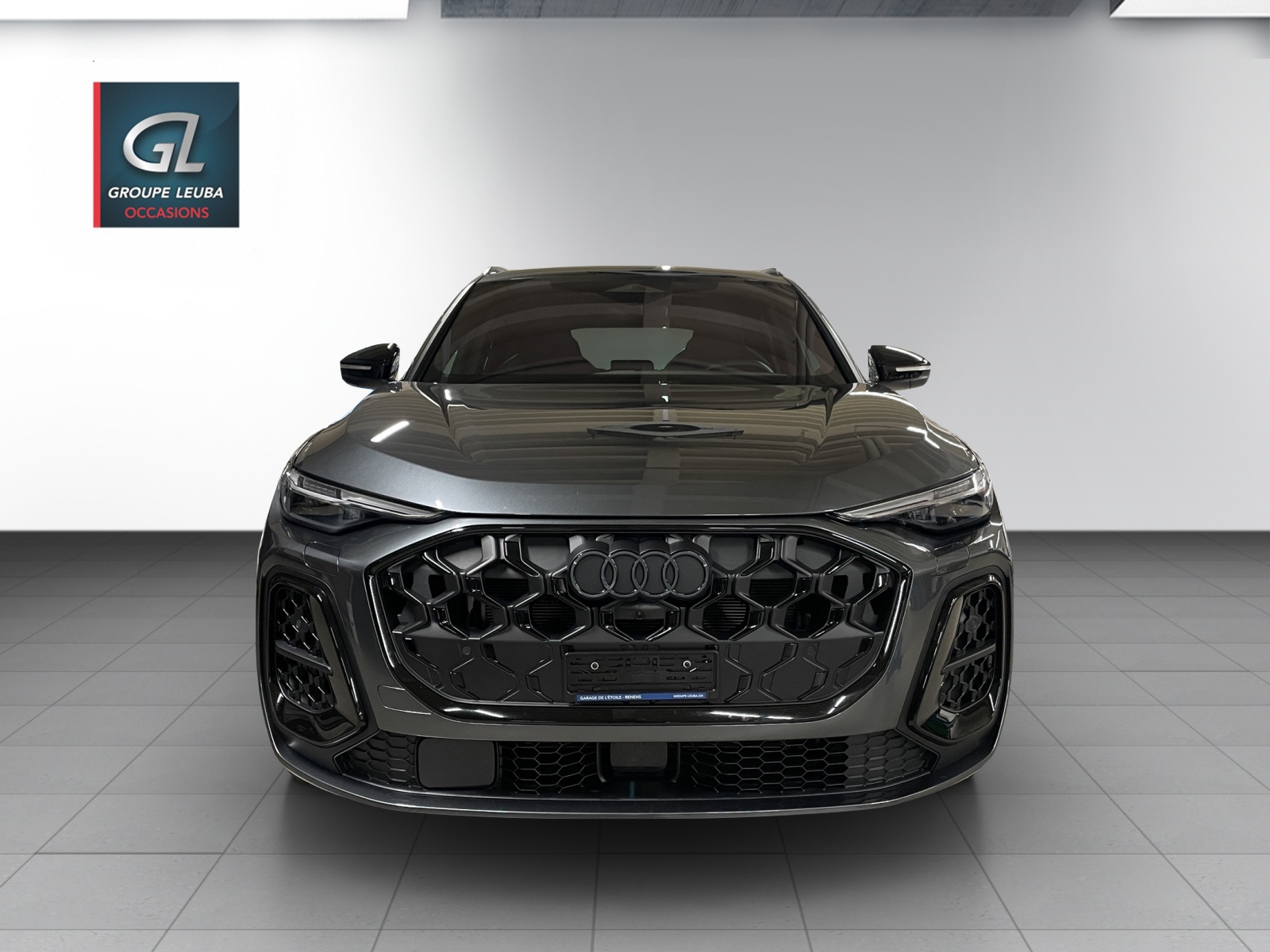 AUDI SQ5 TFSI quattro S-tronic-image-1