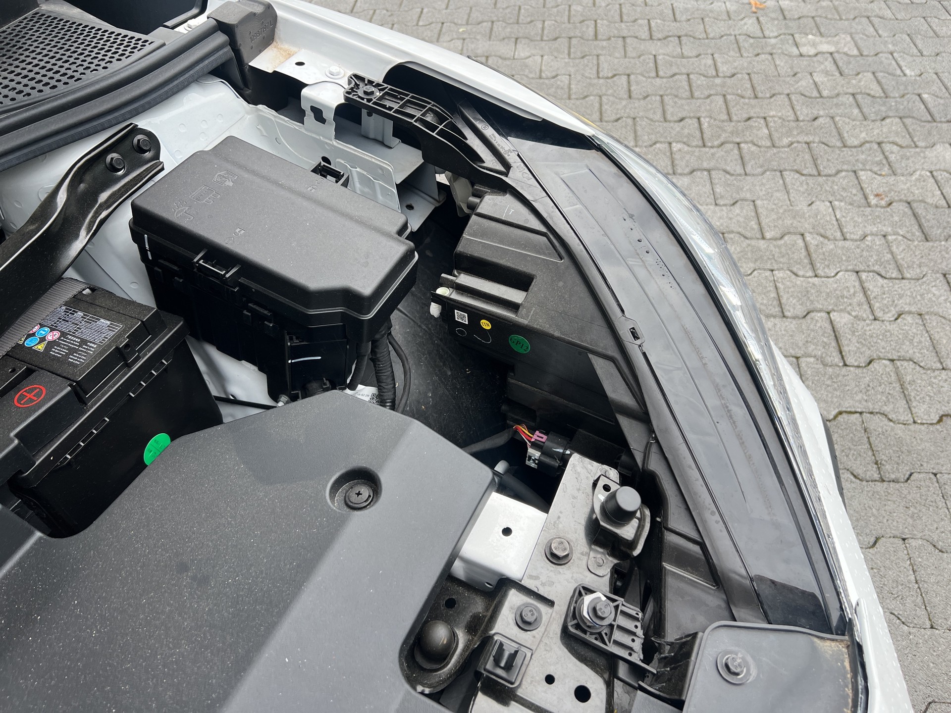 MG 4 EV 51kWh Standard-image-8