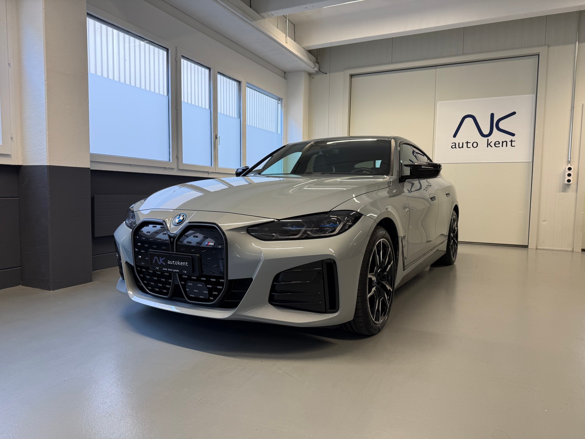 BMW i4 M50-image-0