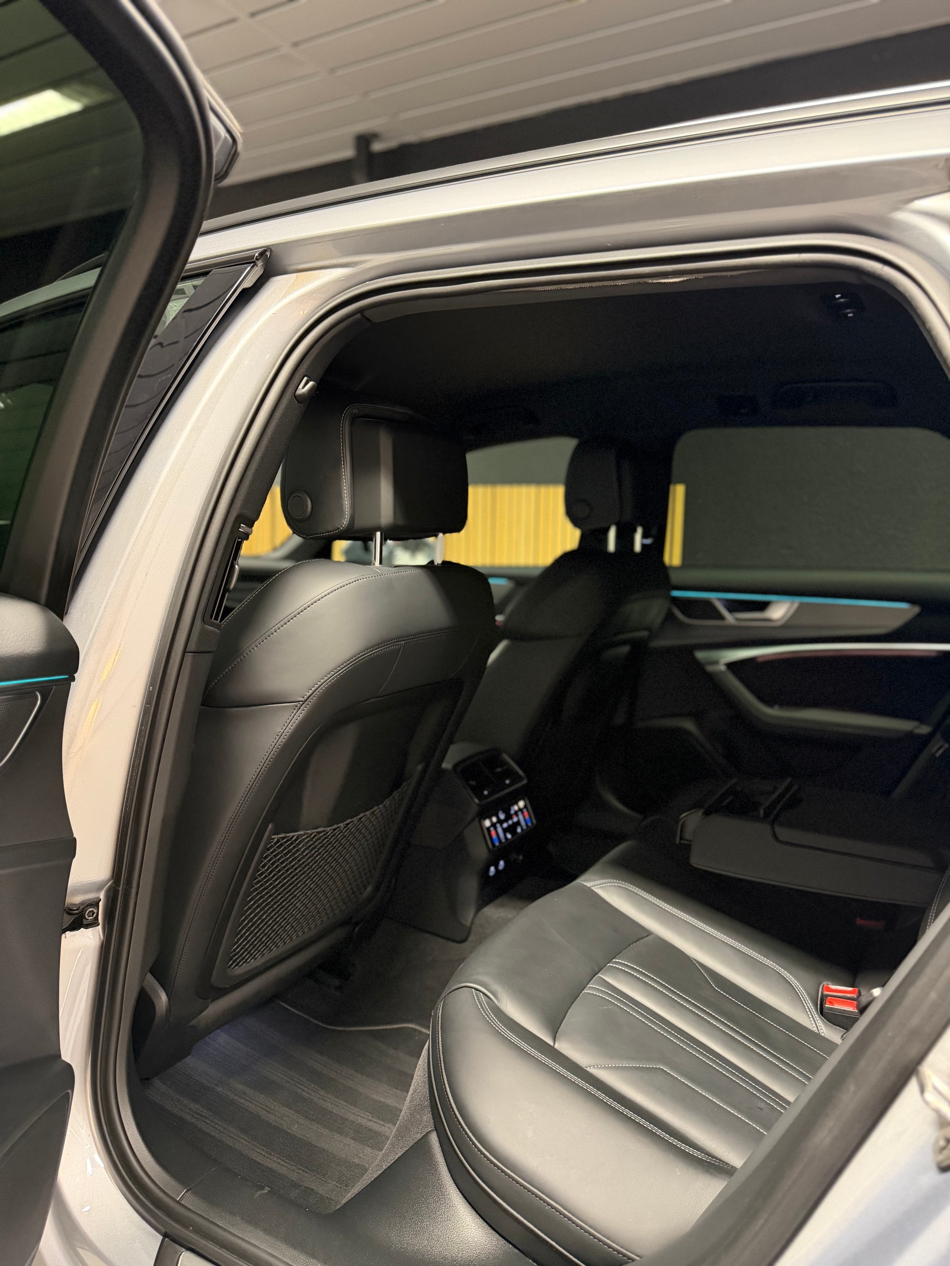 AUDI A6 Avant 50 TDI Sport quattro tiptronic-image-14