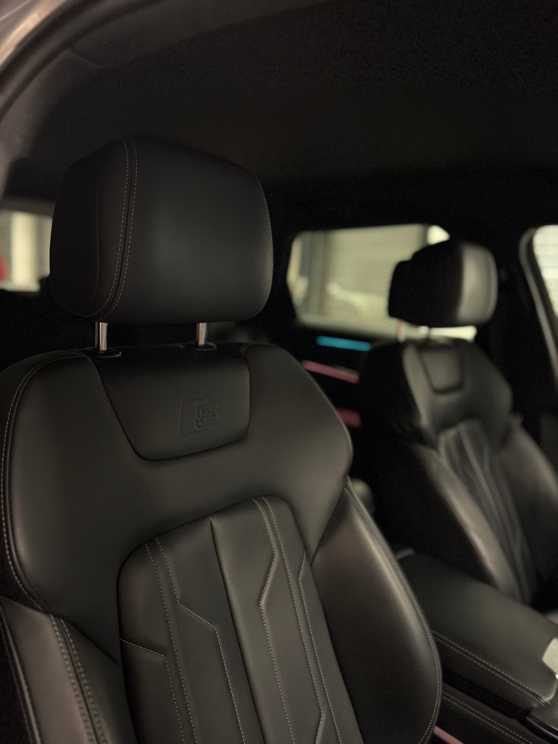 AUDI A6 Avant 50 TDI Sport quattro tiptronic-image-18