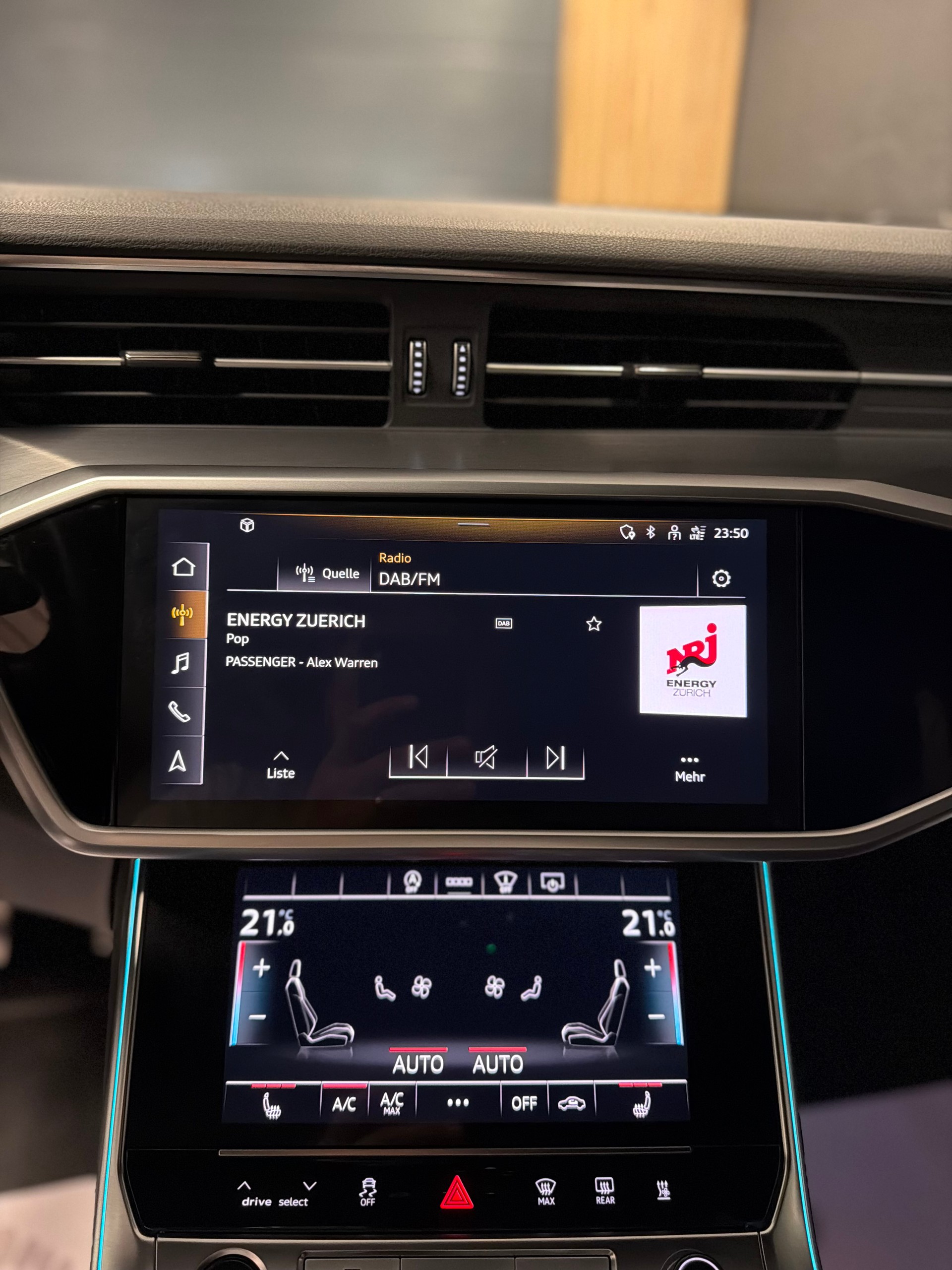 AUDI A6 Avant 50 TDI Sport quattro tiptronic-image-24