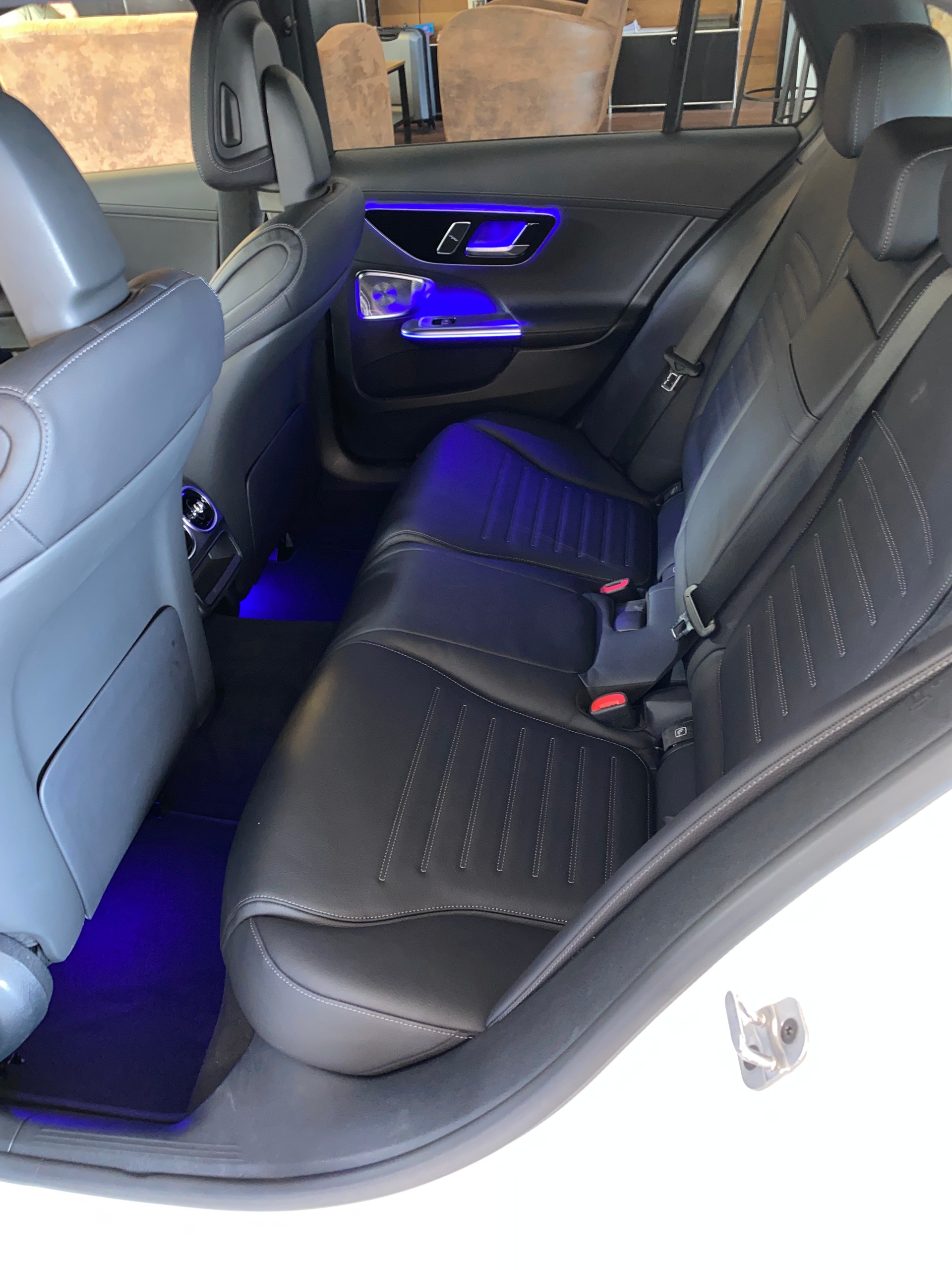MERCEDES-BENZ C 300de T 4Matic AMG LINE-image-13