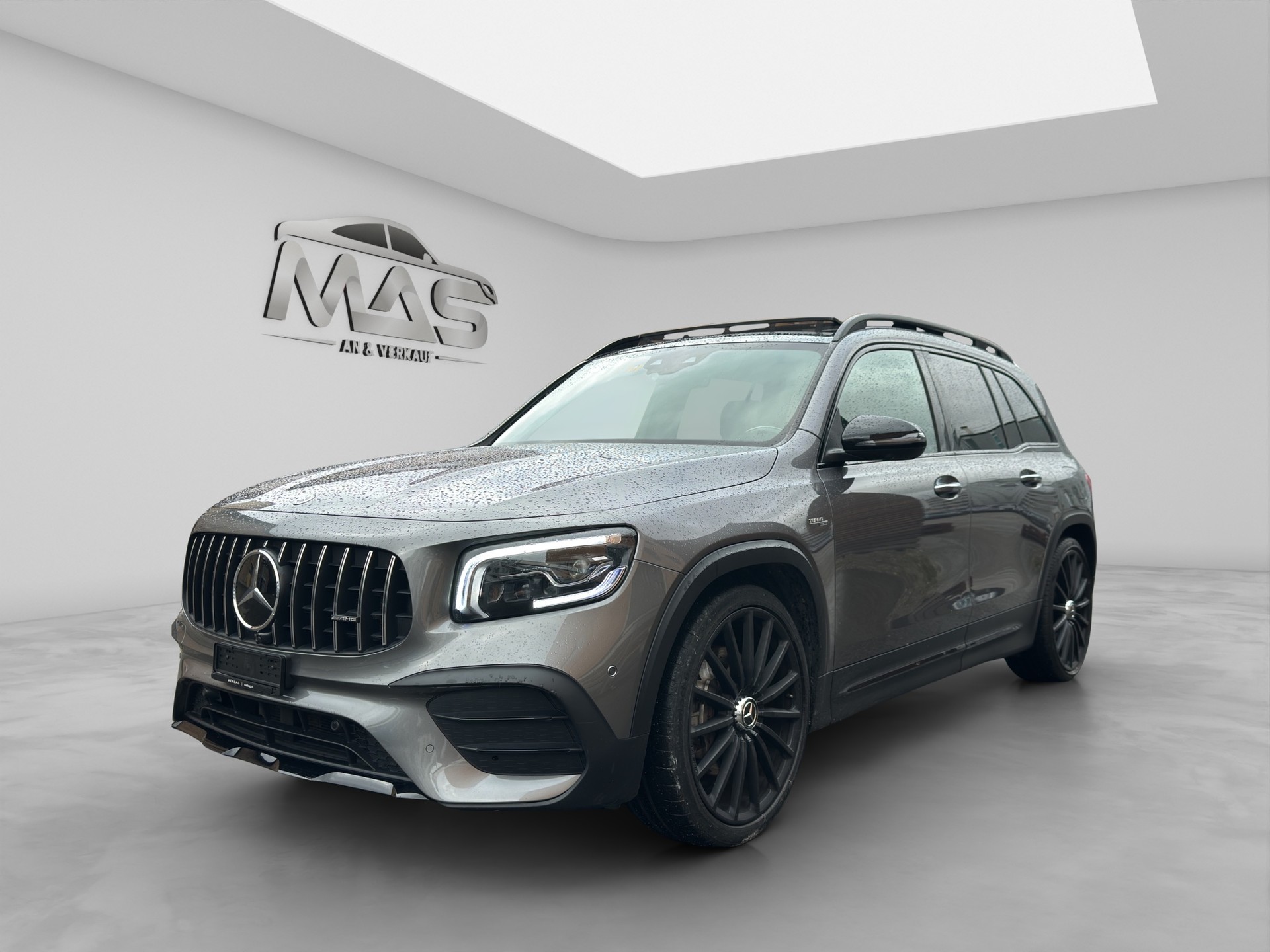 MERCEDES-BENZ GLB 35 AMG 4Matic 8G-Tronic-image-0