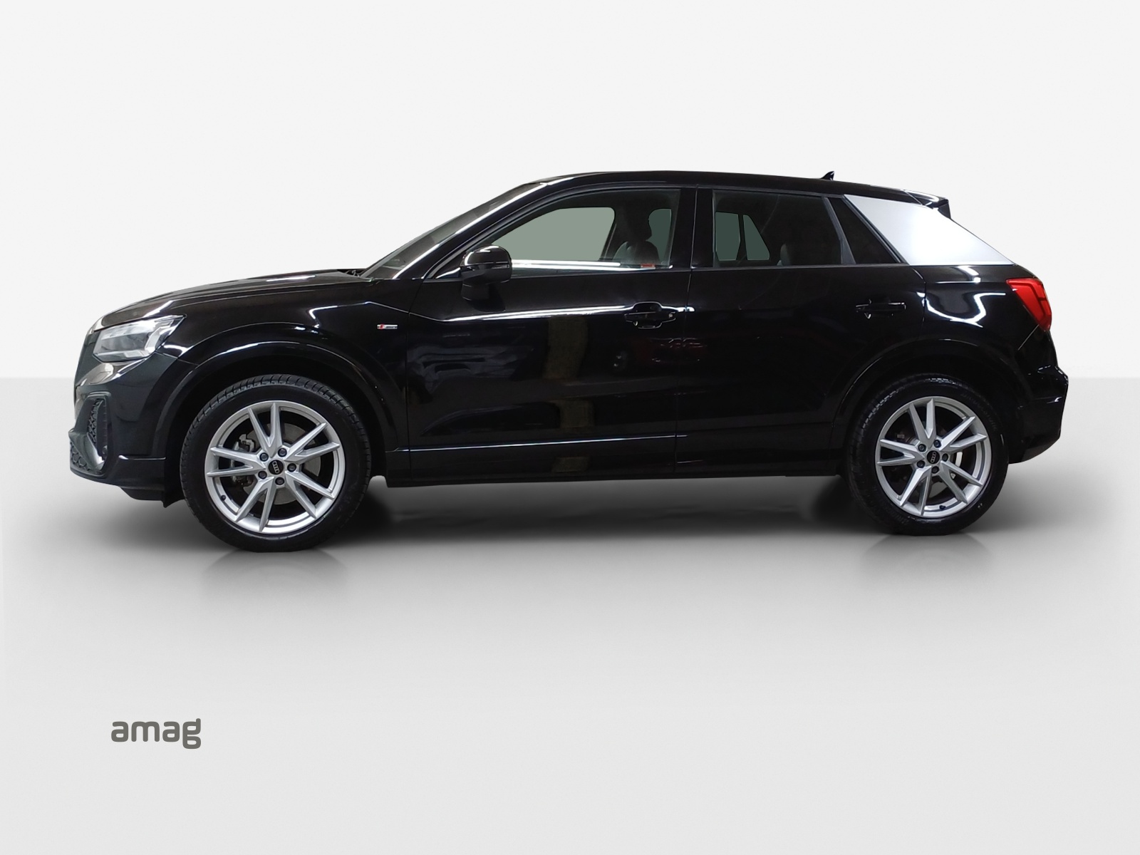 AUDI Q2 40 TFSI S line quattro S-tronic-image-1