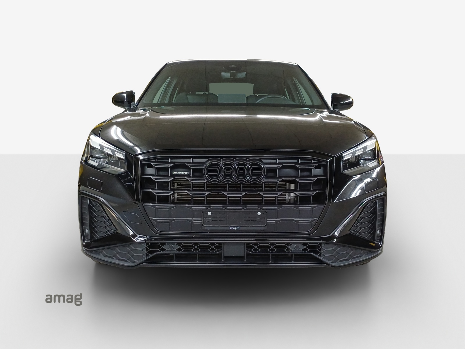 AUDI Q2 40 TFSI S line quattro S-tronic-image-6