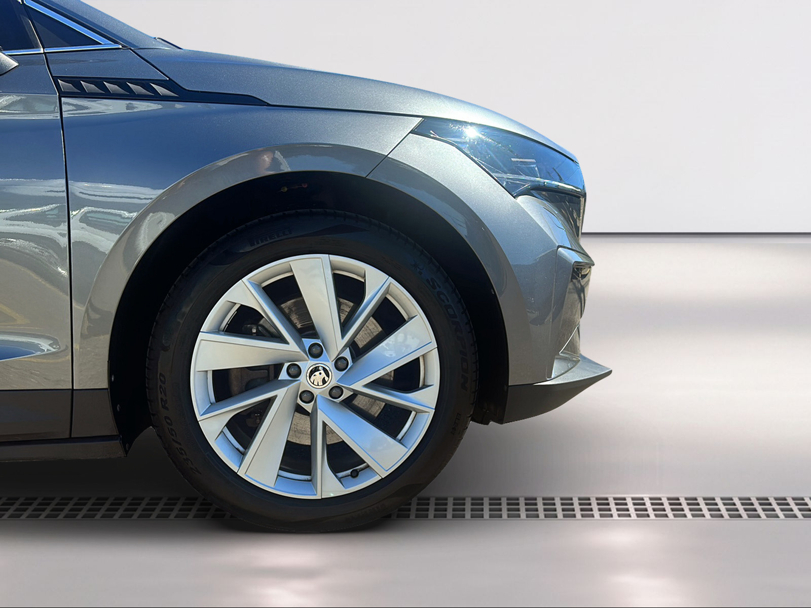 SKODA Enyaq iV 80x-image-7