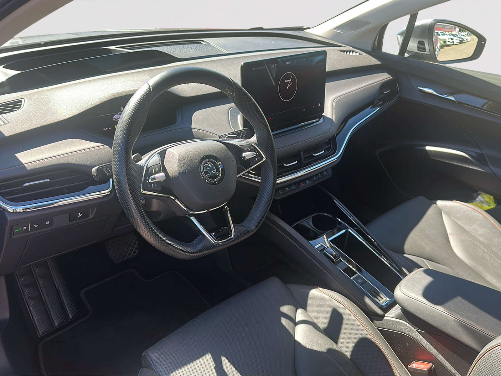 SKODA Enyaq iV 80x-showroom-element-3