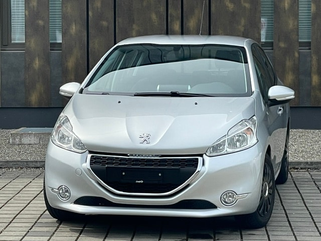PEUGEOT 208 1.4 VTI Active-image-0