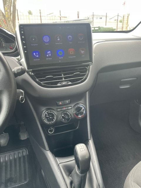 PEUGEOT 208 1.4 VTI Active-image-19
