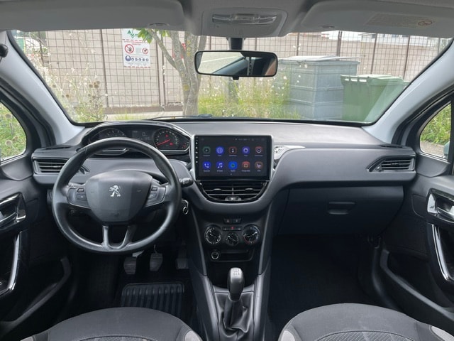 PEUGEOT 208 1.4 VTI Active-image-16