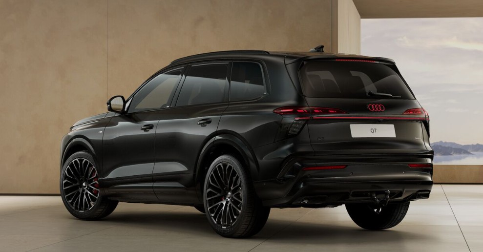 AUDI Q7 SUV TDI quattro 220 kW-image-4