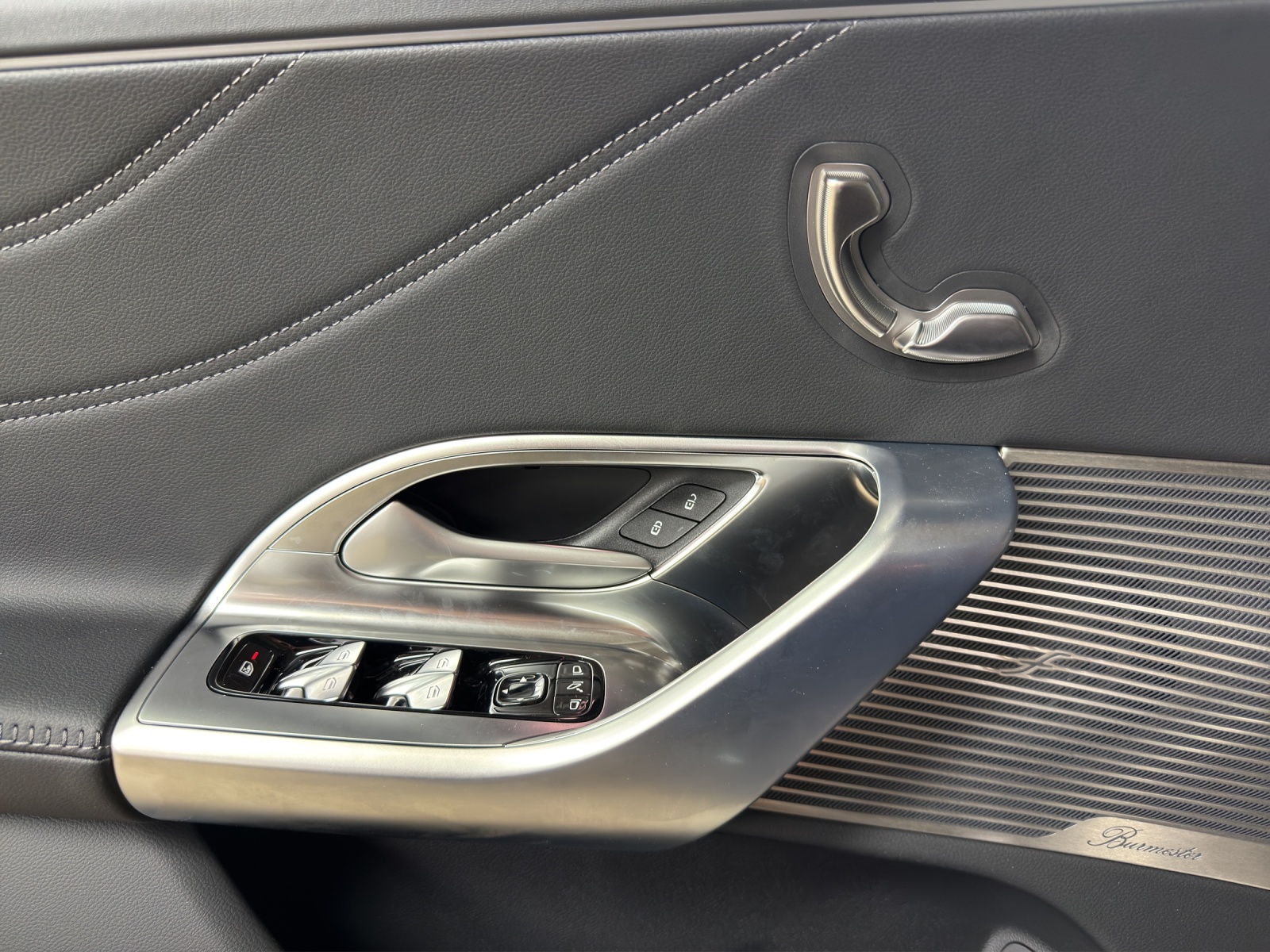 MERCEDES-BENZ C 400 Matic Electric-image-12