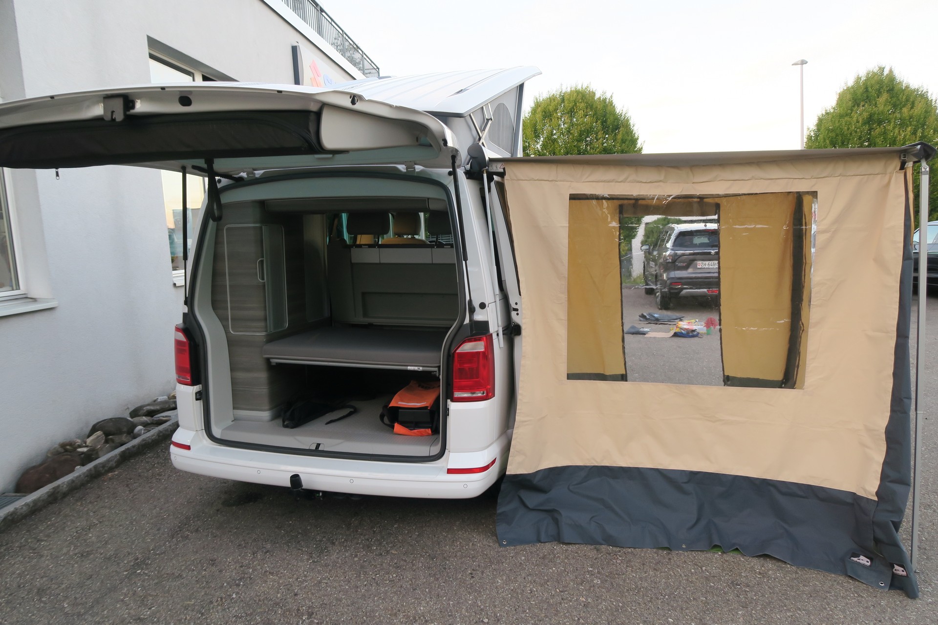 VW California 2.0 TDI Ocean DSG-image-11