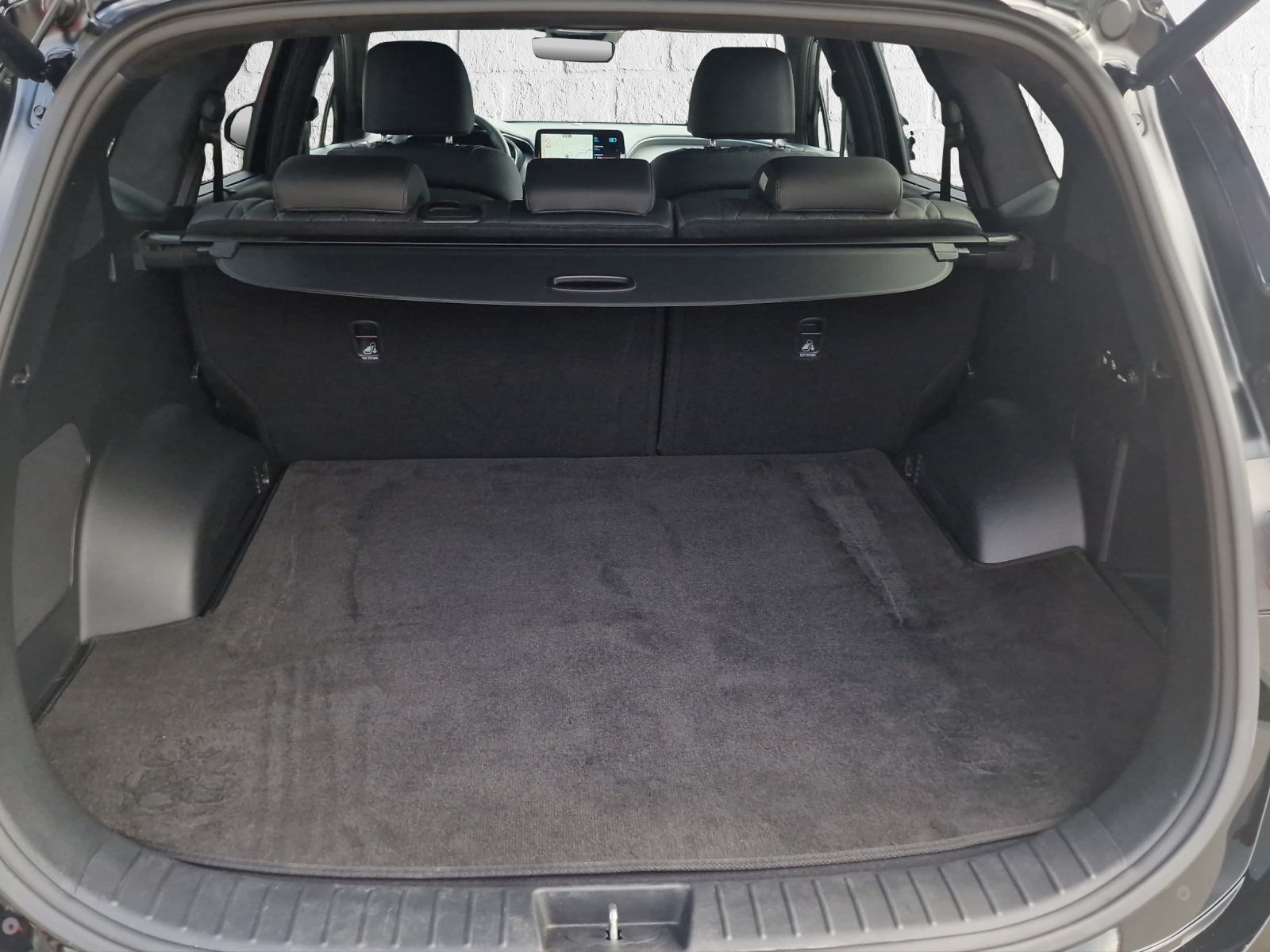 HYUNDAI Santa Fe 1.6 T-GDi PHEV Vertex-image-9