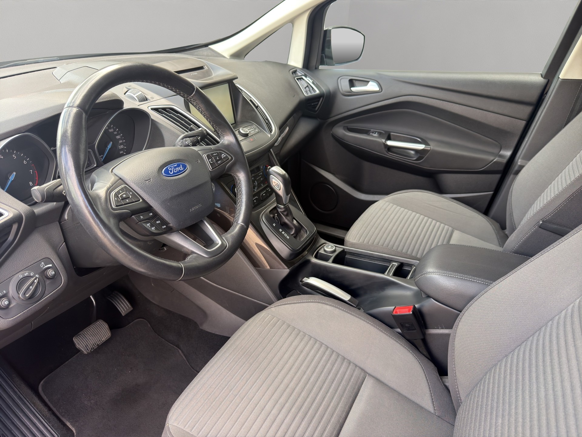 FORD C-Max 1.5 SCTi Titanium Automat-image-8