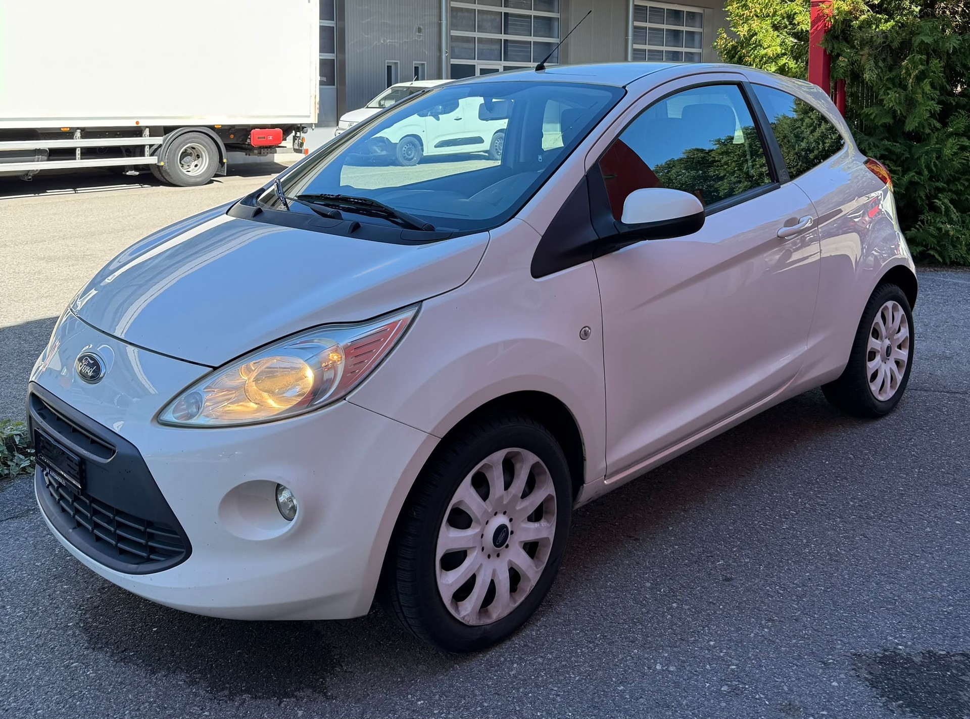 FORD KA 1.25 Titanium-image-5