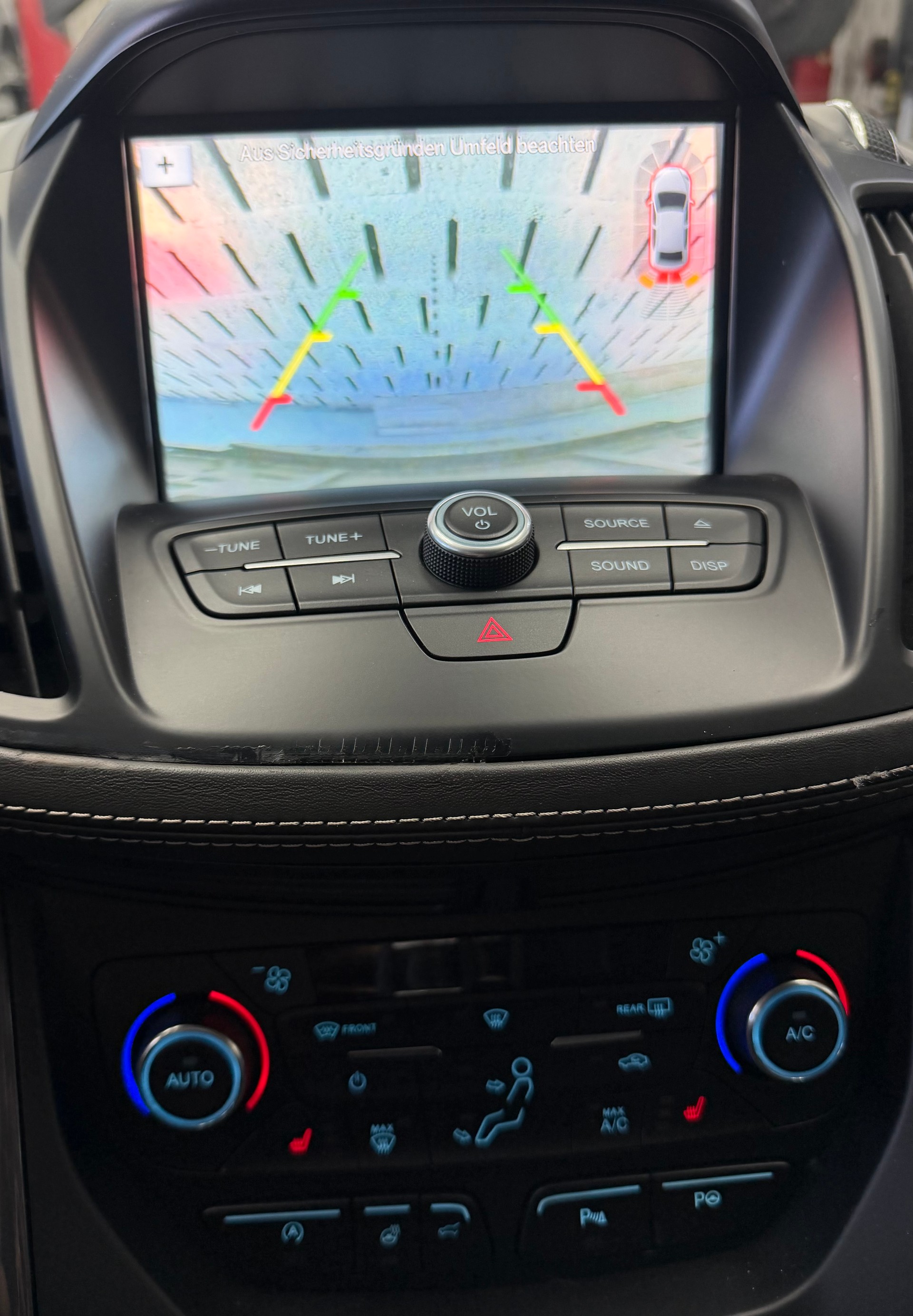 FORD Kuga 1.5 SCTi Vignale 4WD Automatic-image-9