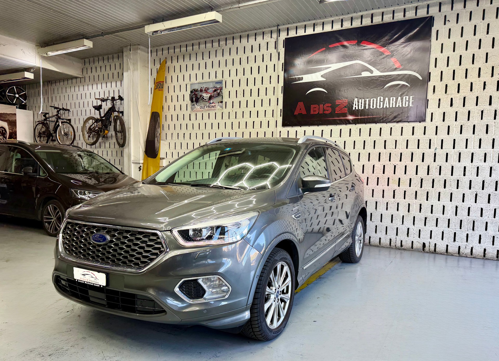 FORD Kuga 1.5 SCTi Vignale 4WD Automatic-image-0