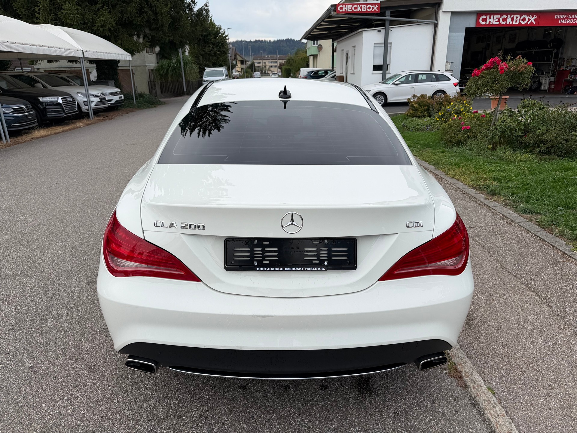 MERCEDES-BENZ CLA 200 CDI Night Star 7G-DCT-image-5