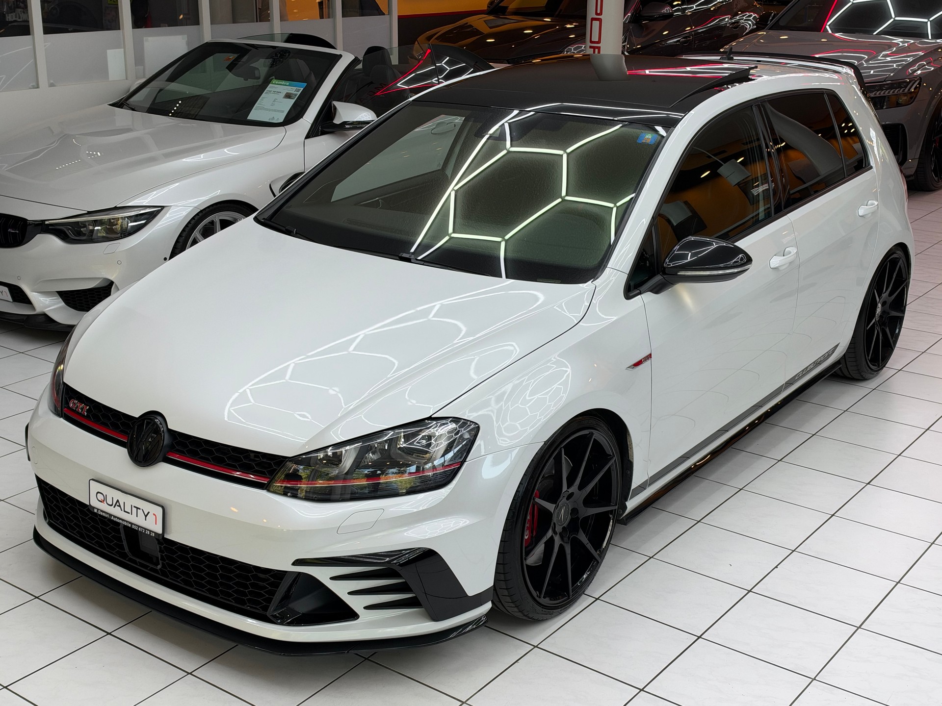 VW Golf VII 2.0 TSI GTI Clubsport DSG-image-5
