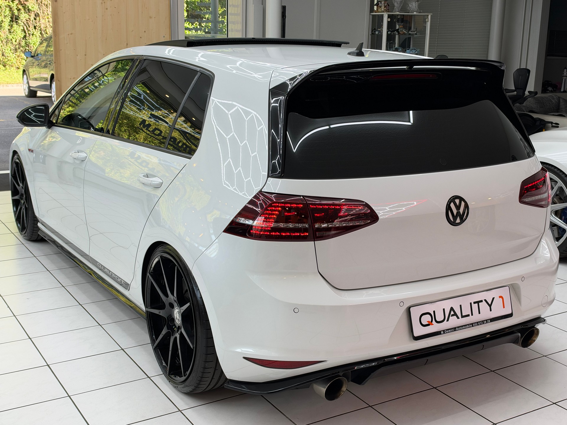 VW Golf VII 2.0 TSI GTI Clubsport DSG-image-7