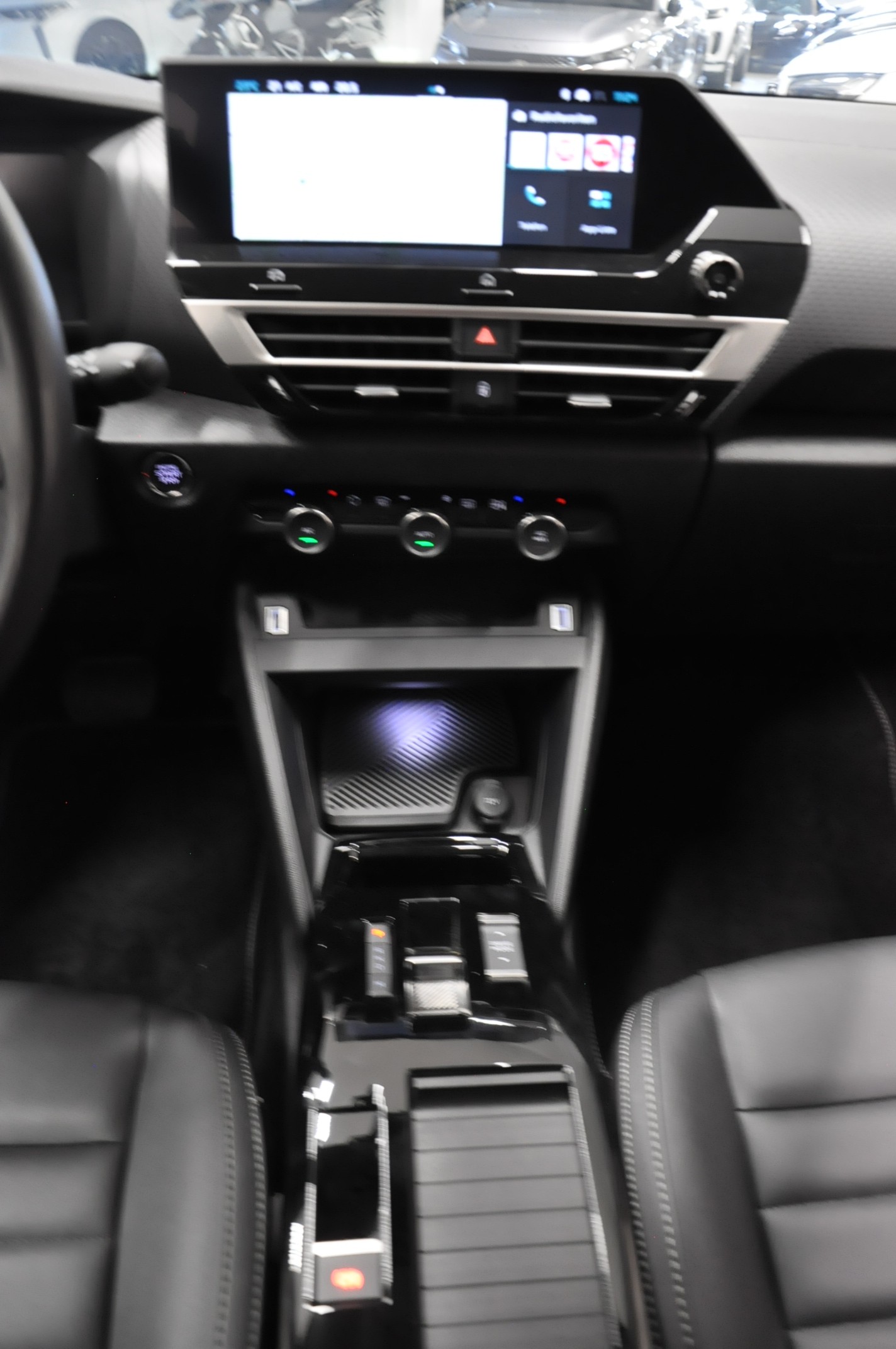 CITROEN C4 X HEV Max e-DCS6-image-17