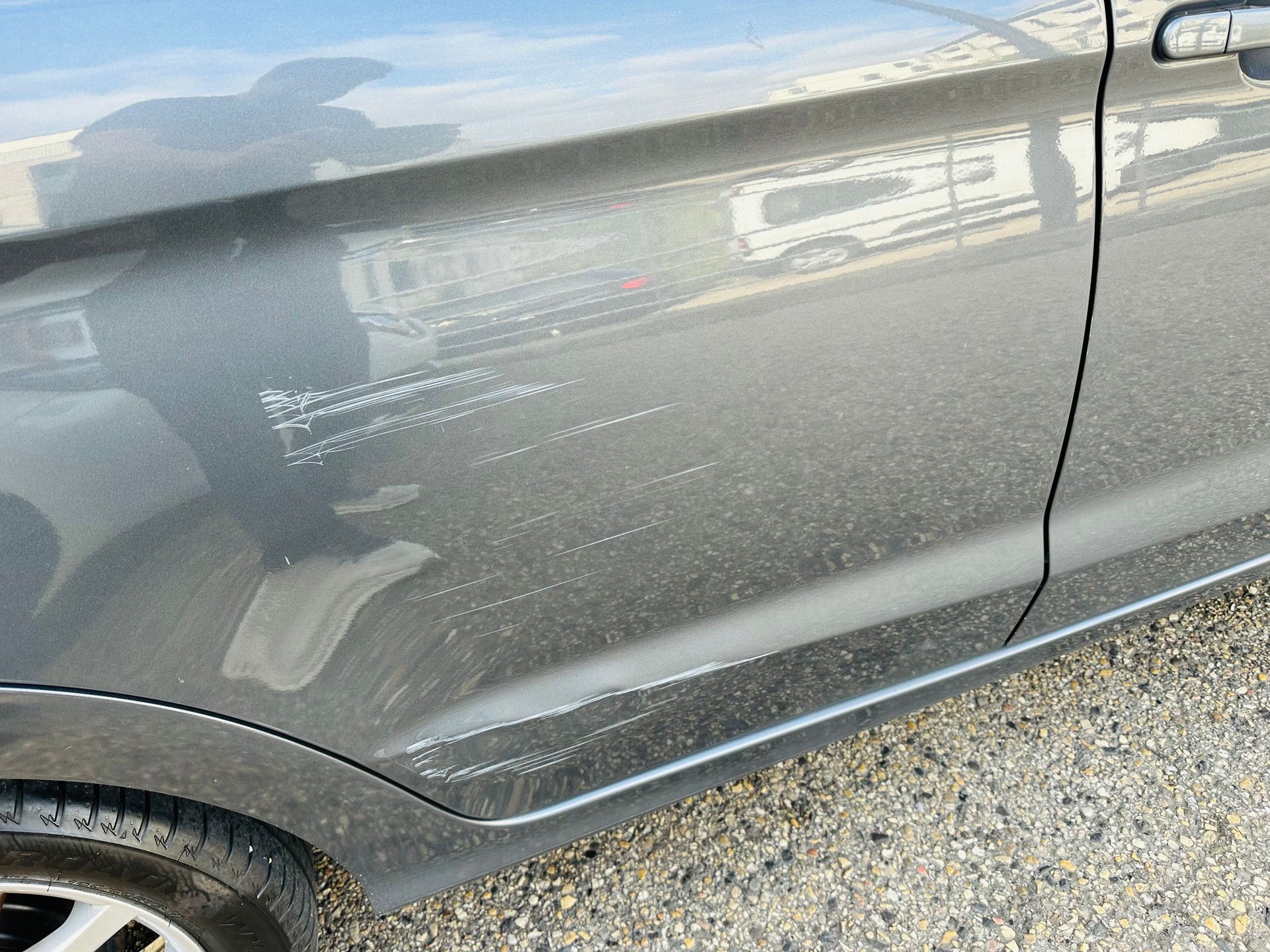FORD KA+ 1.2 Ti-VCT Cool&Sound-image-8