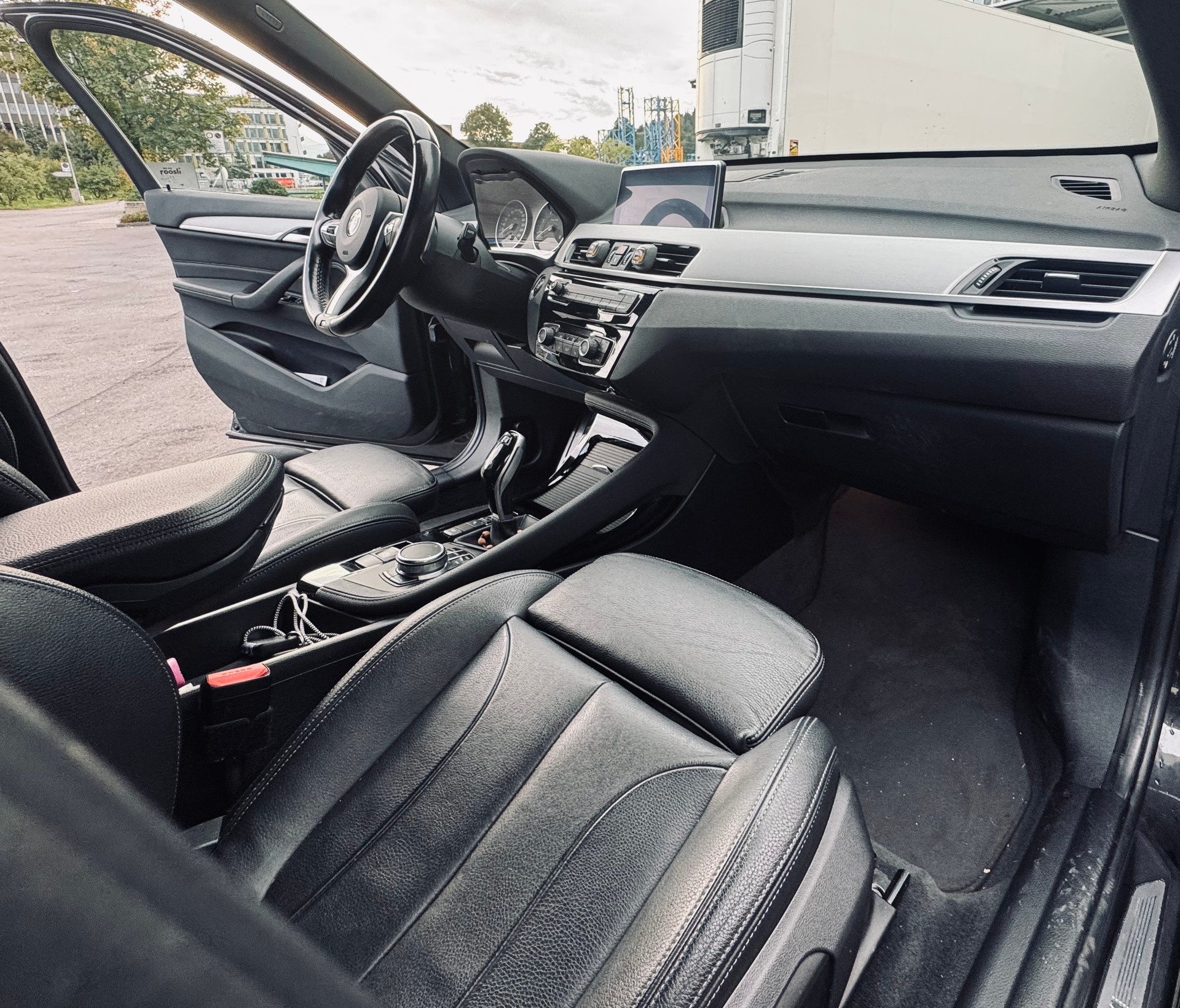 BMW 20d xDrive M Sport-image-4