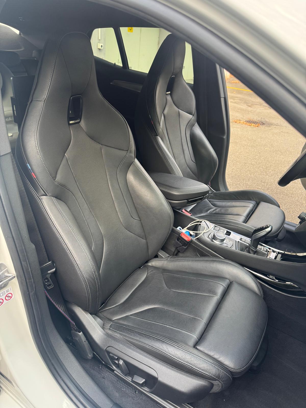 BMW 20i xDrive-image-2