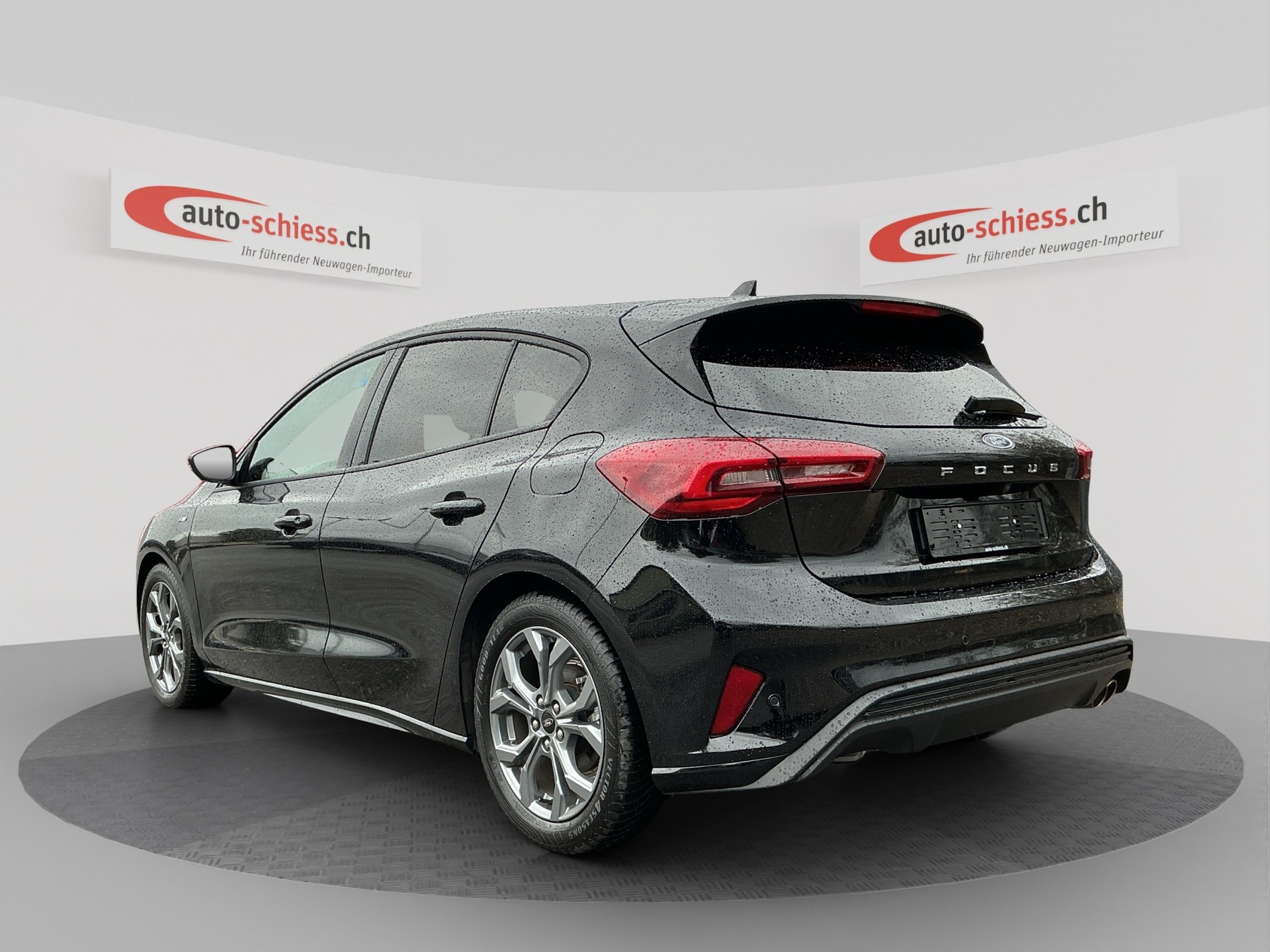 FORD Focus 1.0 Ecoboost ST-Line Automat-image-2