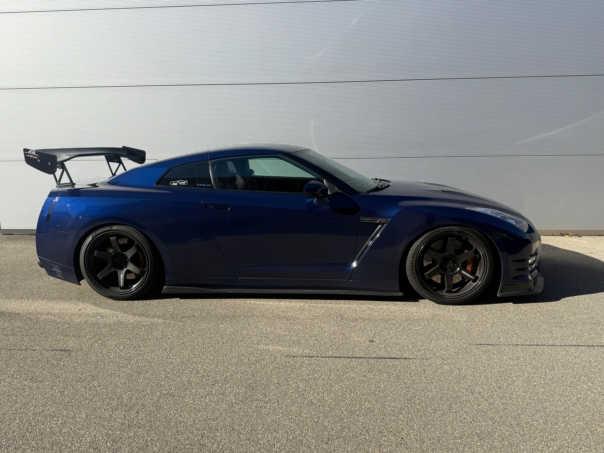 NISSAN GT-R 3.8 V6 Biturbo Black Edition-image-3