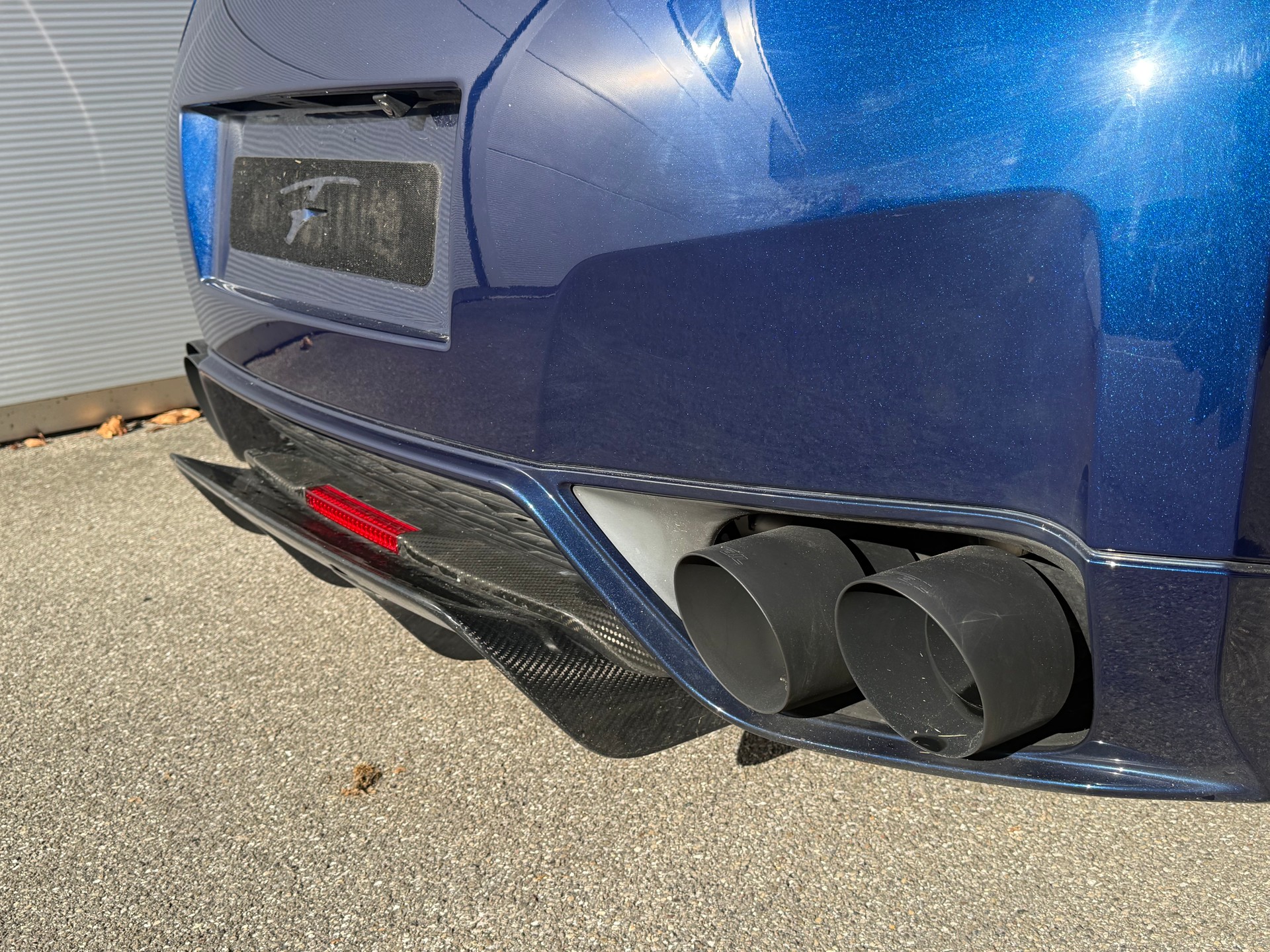 NISSAN GT-R 3.8 V6 Biturbo Black Edition-image-7