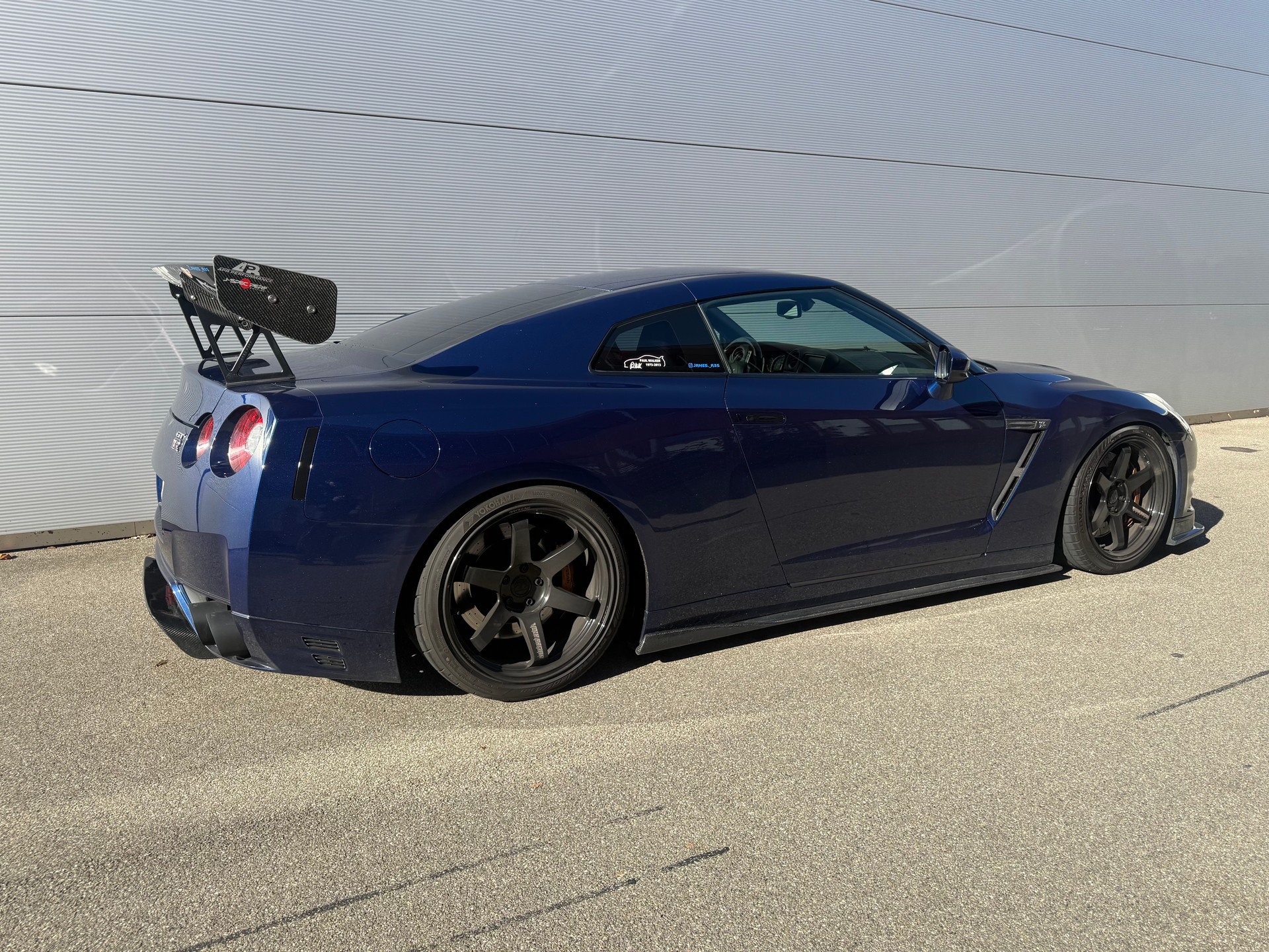 NISSAN GT-R 3.8 V6 Biturbo Black Edition-image-4