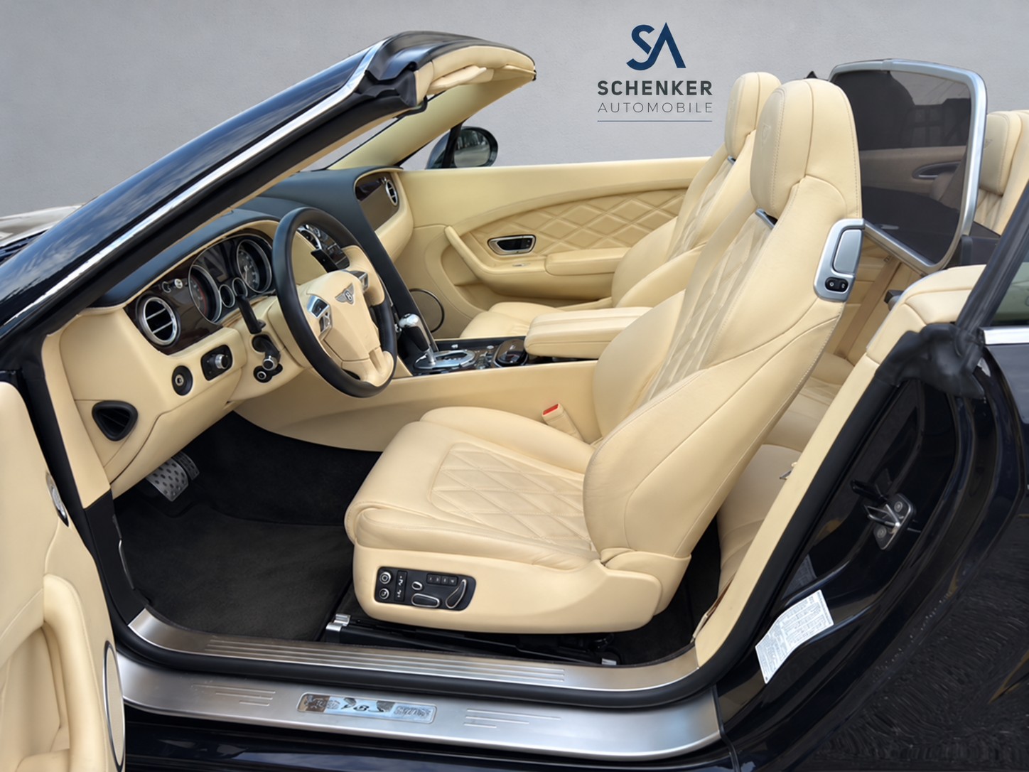BENTLEY Continental GTC 4.0 V8 S-image-10