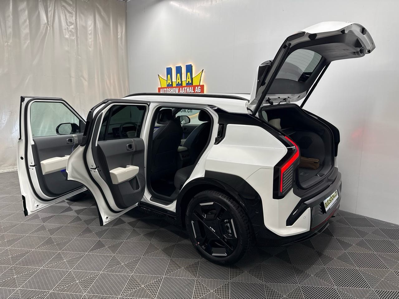 KIA EV3 81,4 kWh GT-Line Long Range-image-17