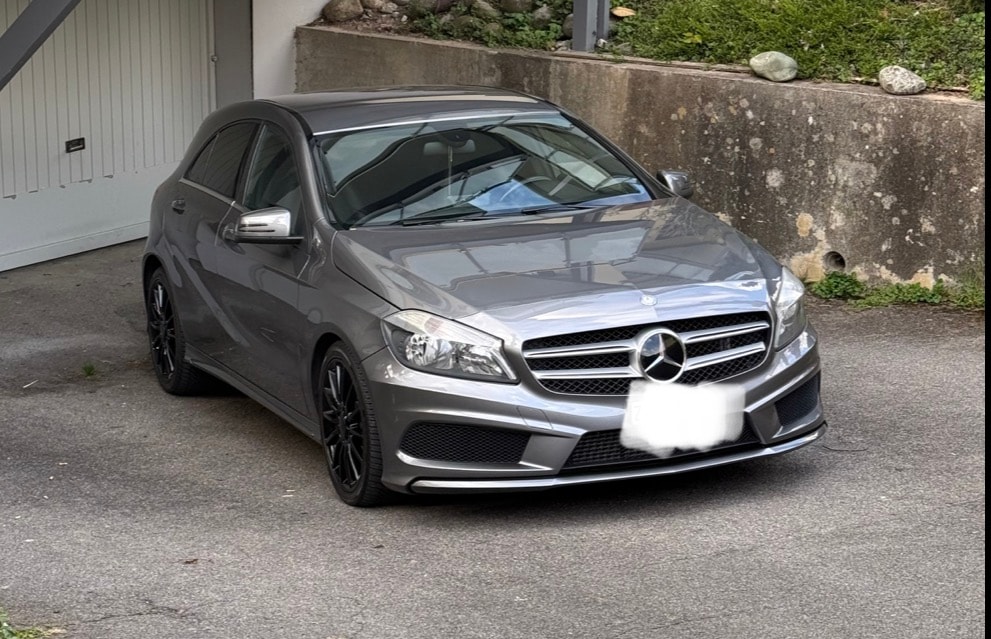 MERCEDES-BENZ A 180 BlueEF-image-0