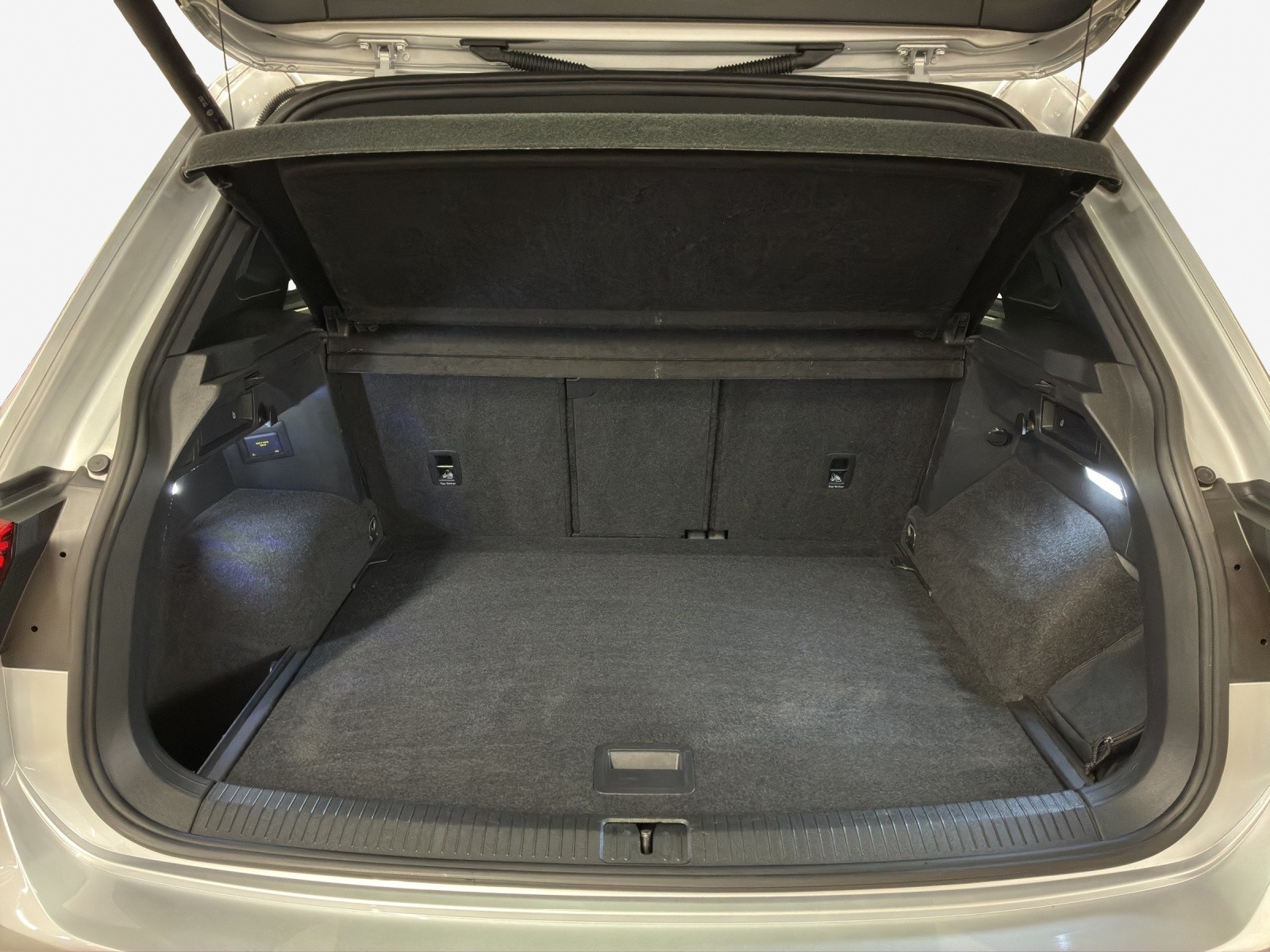 VW Tiguan 1.5TSI Evo R-Line DSG-image-12